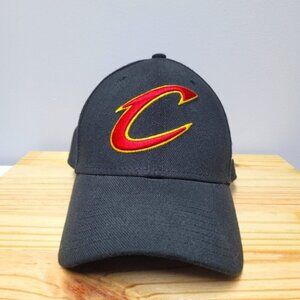 New Era Cleveland Cavaliers NBA Baseball Hat Size Medium/Large
